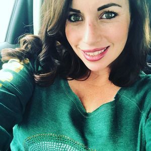 Meet your Posher, Brenna